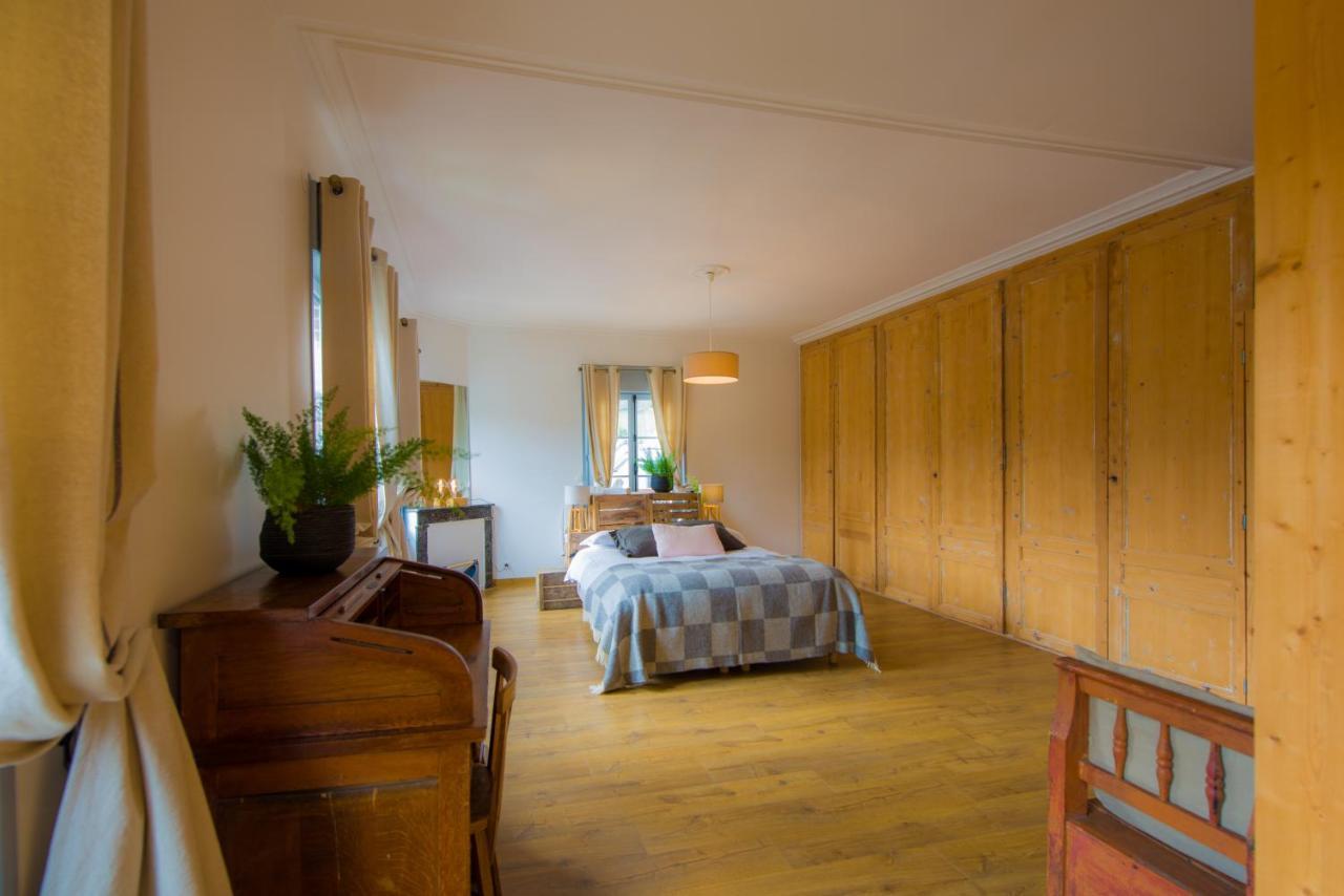 A L'Ecole Buissonniere Bed & Breakfast Honfleur Exterior photo
