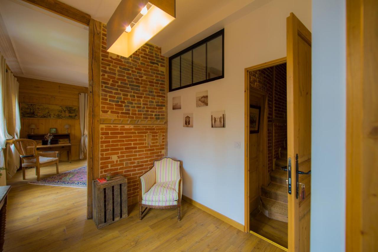A L'Ecole Buissonniere Bed & Breakfast Honfleur Exterior photo