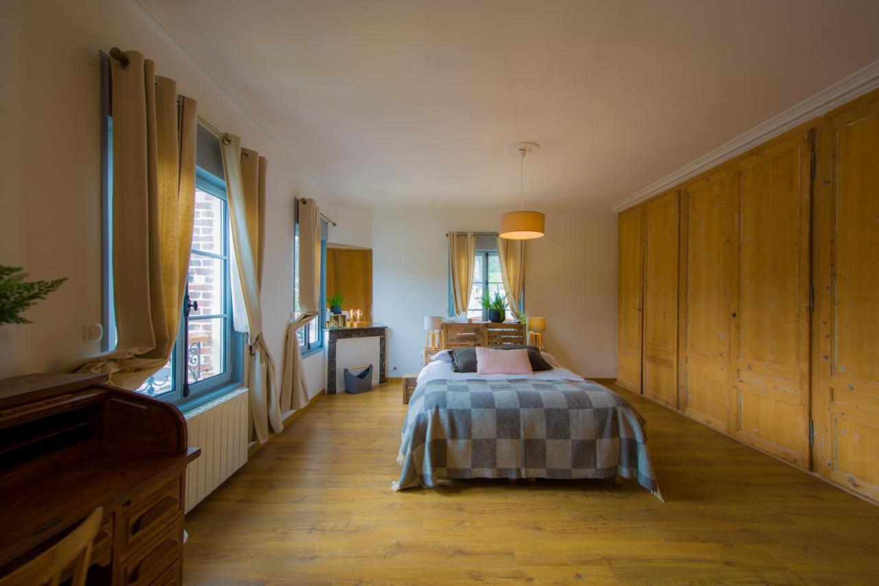 A L'Ecole Buissonniere Bed & Breakfast Honfleur Exterior photo